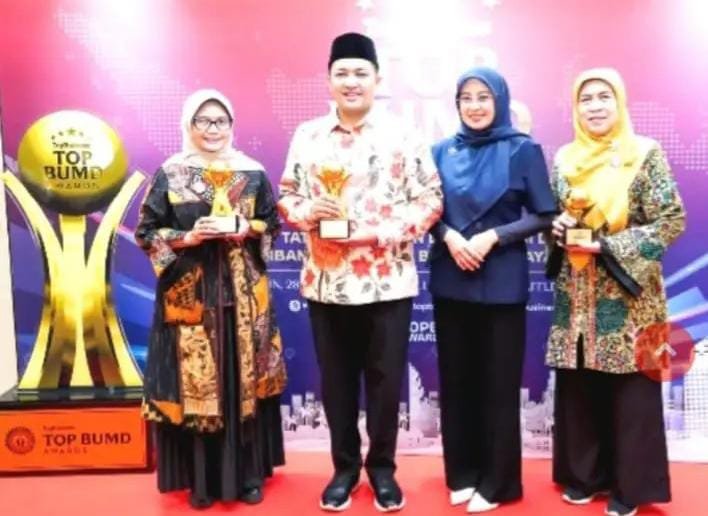 RSUD Bangil Raih Penghargaan Top BUMD Awards 2025, Bukti Dedikasi Tanpa Henti.