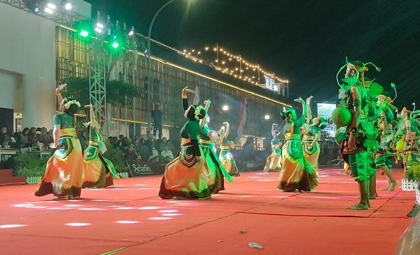 Ngawi Spekta Carnival 2025, Peringati HUT RI ke-80 dan Hari Jadi Ngawi ke-667 dengan Semangat Bertani dan Berbudaya.
