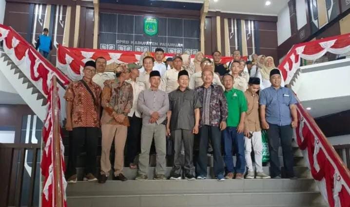 Datang Ke DPRD Kabupaten Pasuruan, Tani Merdeka Indonesia Soroti Pemerataan Pupuk Bersubsidi.